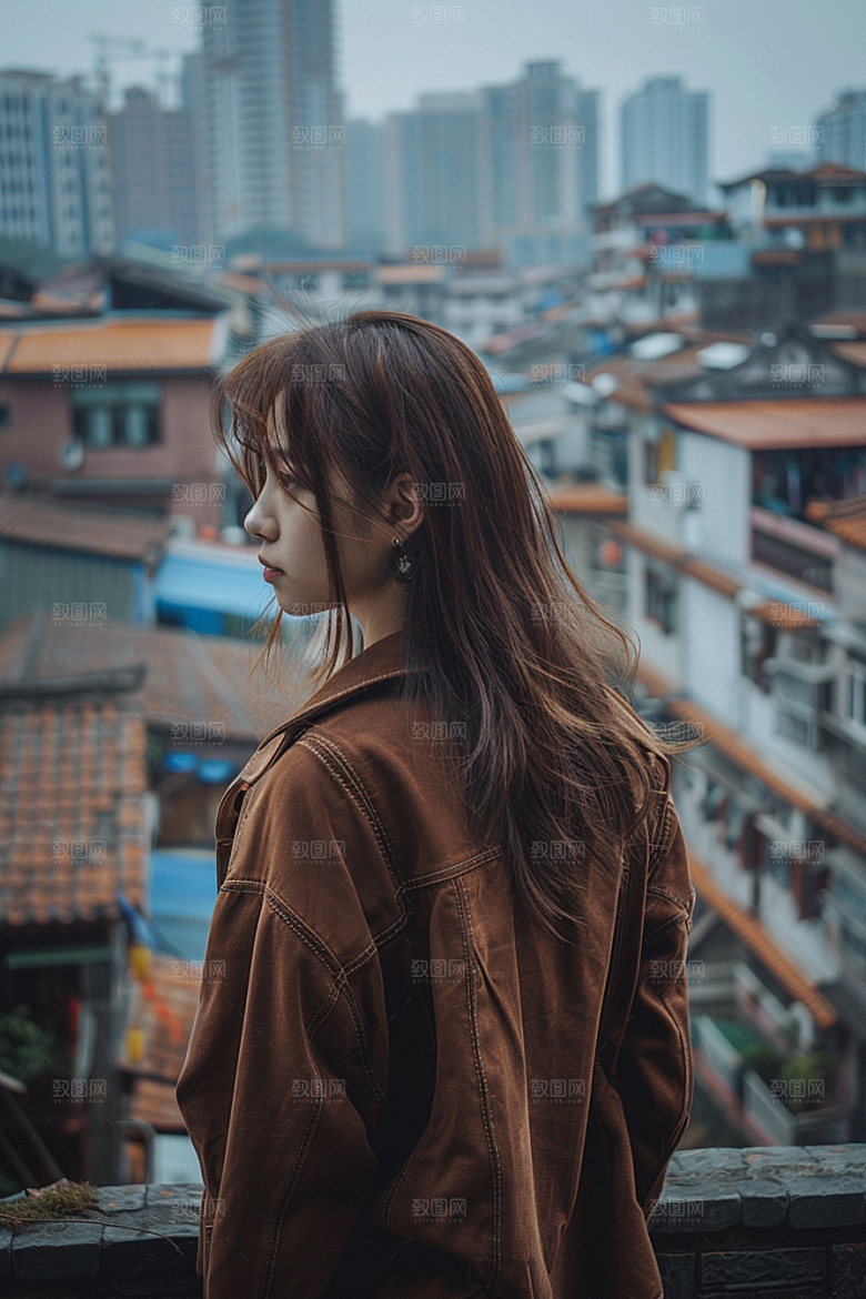 女生旅行背影人物高清摄影图