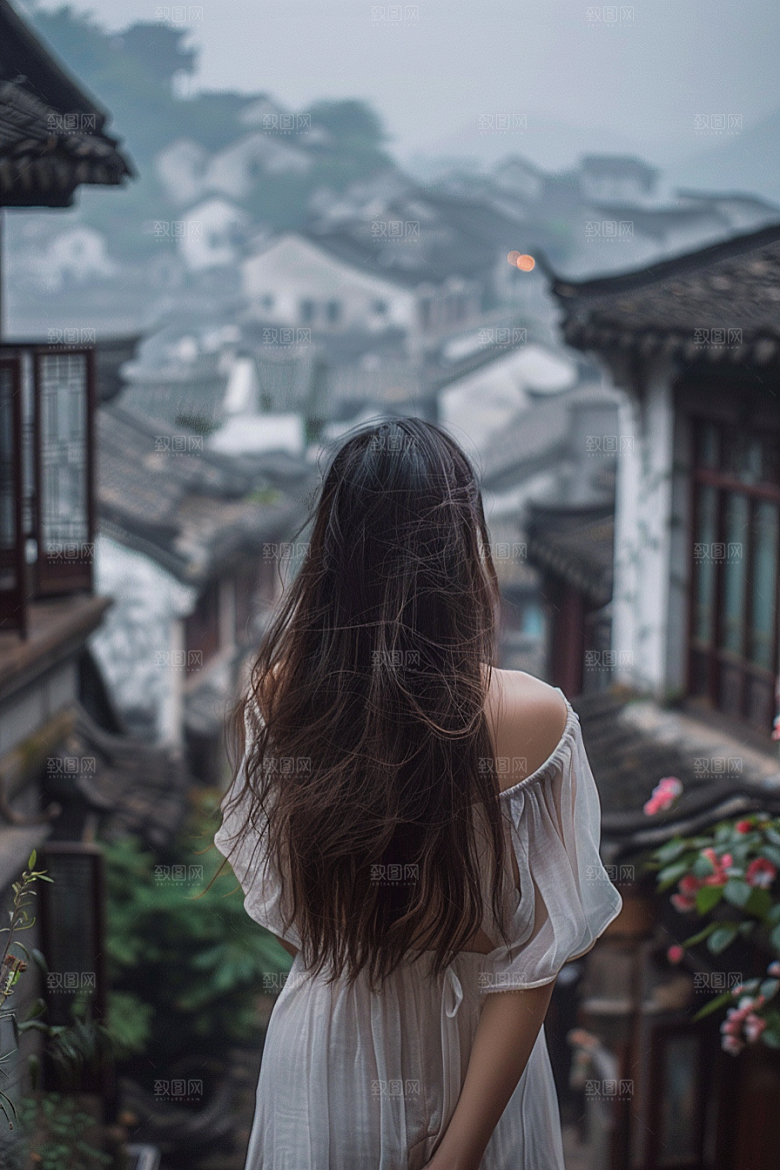 女生旅行背影辽阔自然摄影图