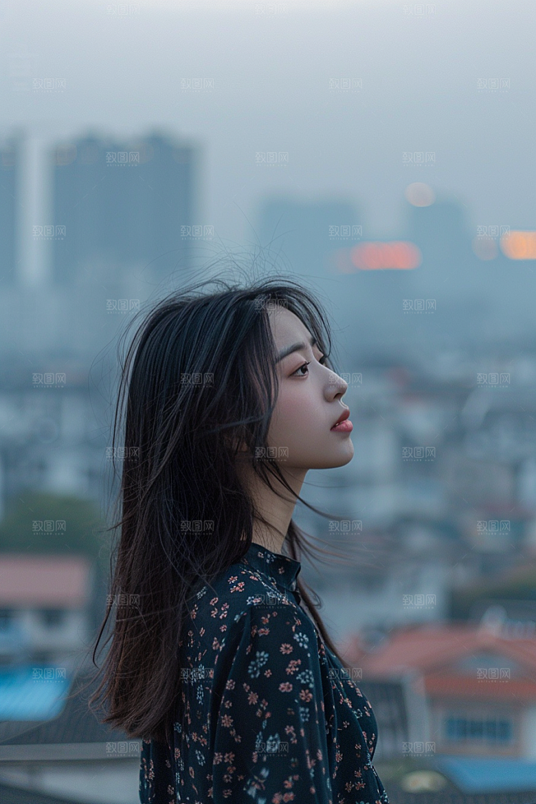 女生旅行背影自由行风光摄影图
