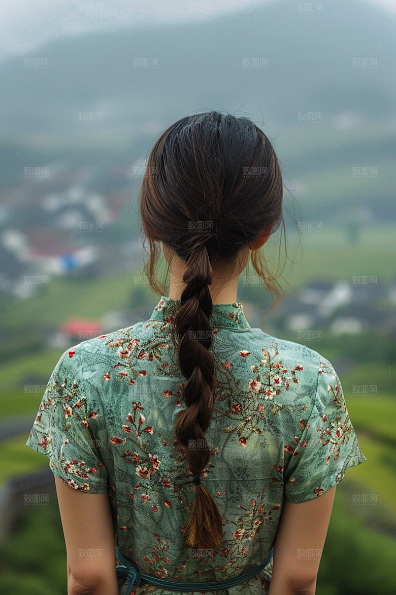女生旅行背影风光高清摄影图