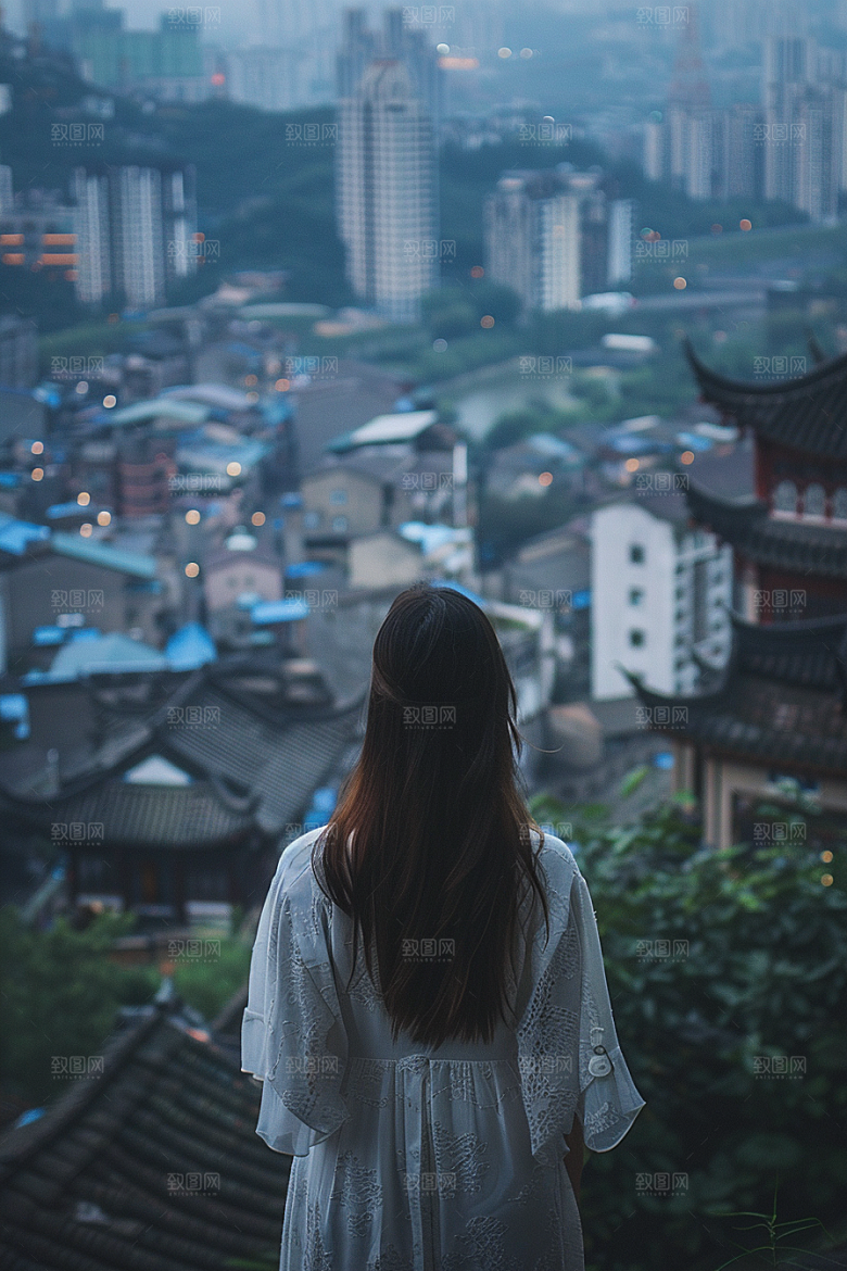 女生旅行背影自然高清摄影图