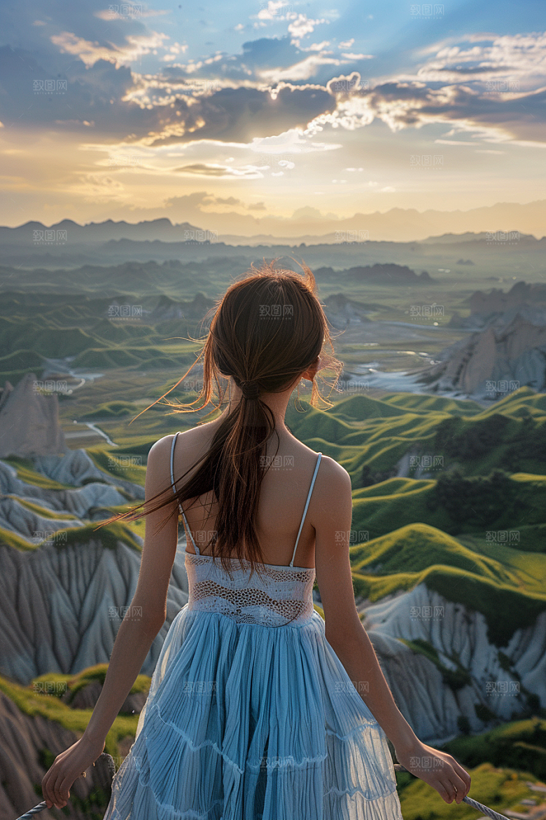 女生旅行背影探险自然摄影图