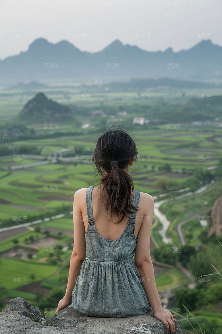 女生旅行背影自由行风光摄影图