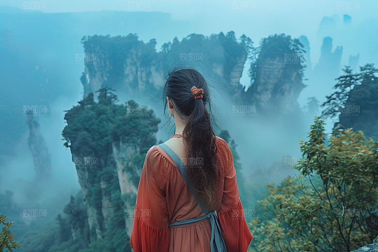 女生旅行背影自由行高清摄影图