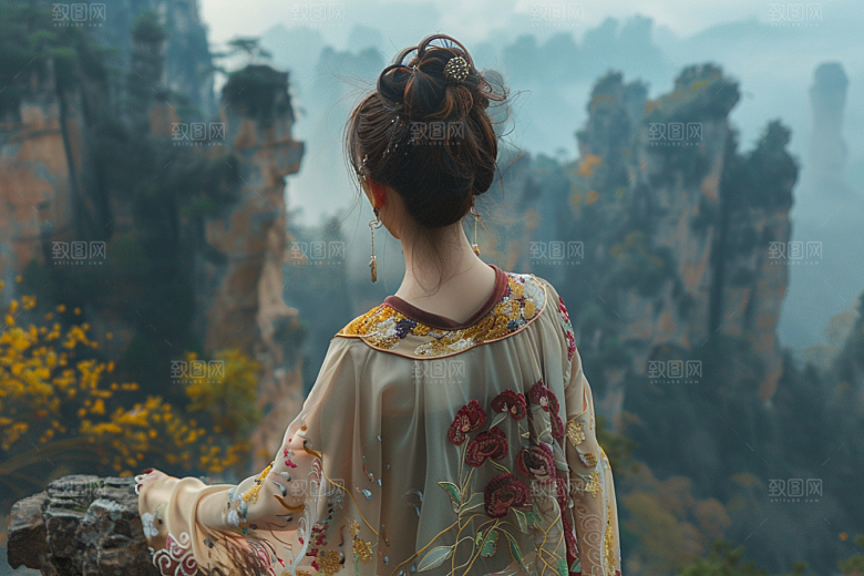 女生旅行背影徒步探险摄影图