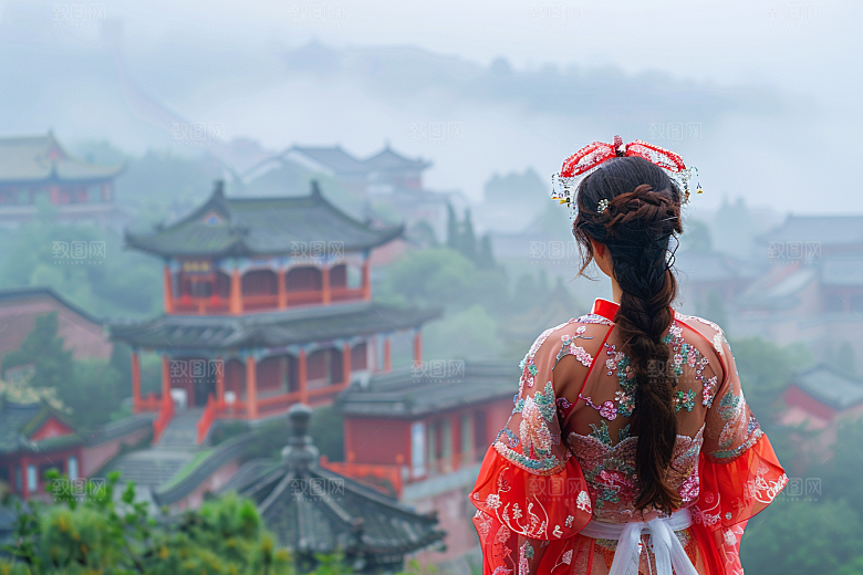 女生旅行背影辽阔户外摄影图