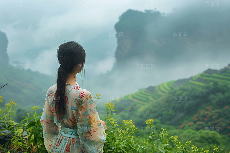 女生旅行背影辽阔风光摄影图