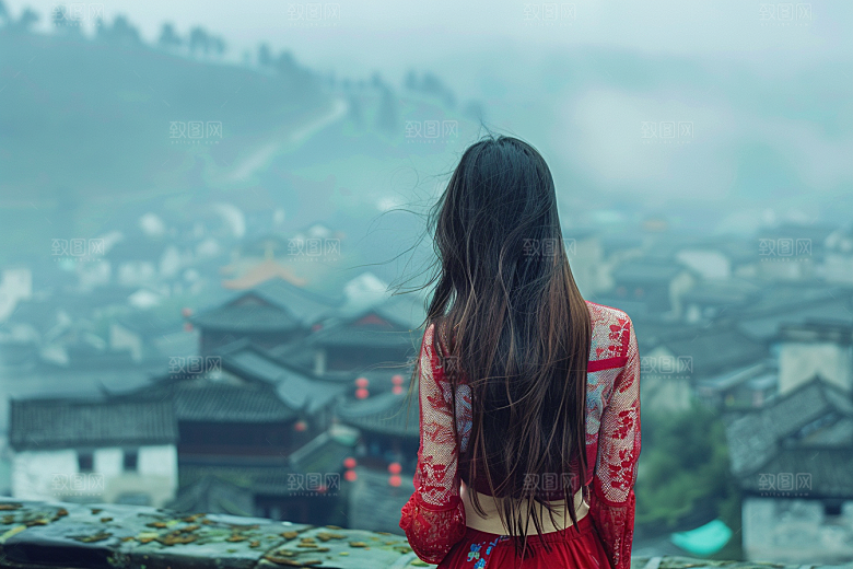 女生旅行背影徒步自然摄影图