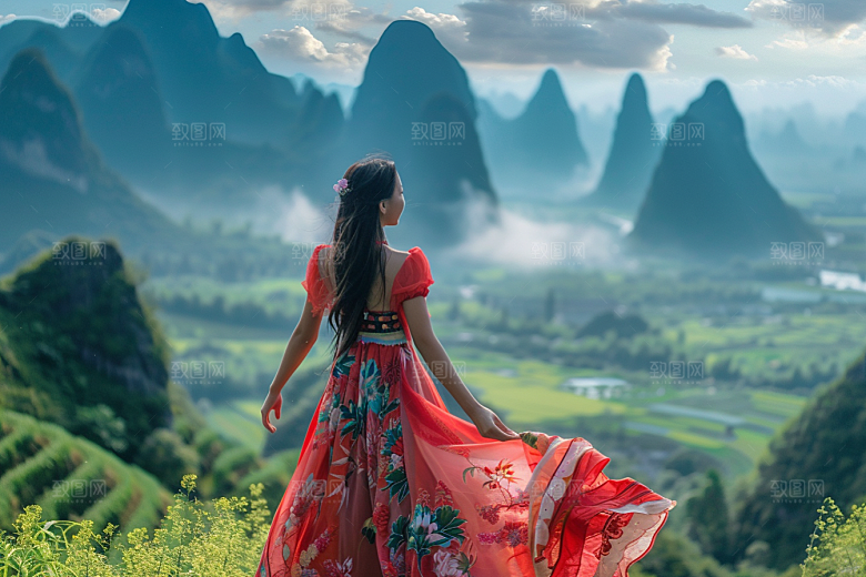 女生旅行背影唯美高清摄影图