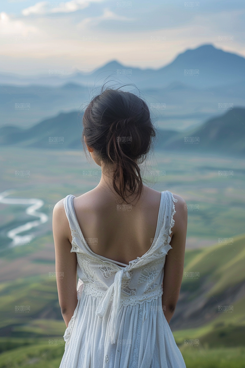 女生旅行背影自然自由行摄影图