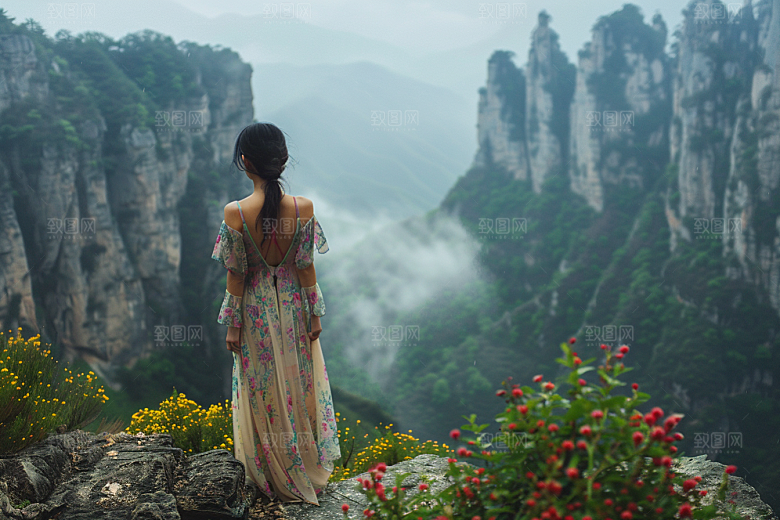 女生旅行背影高清徒步摄影图