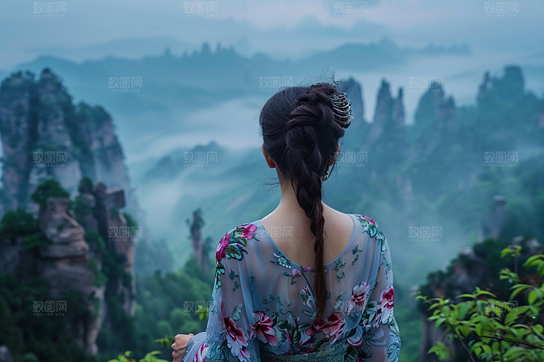 女生旅行背影人物高清摄影图
