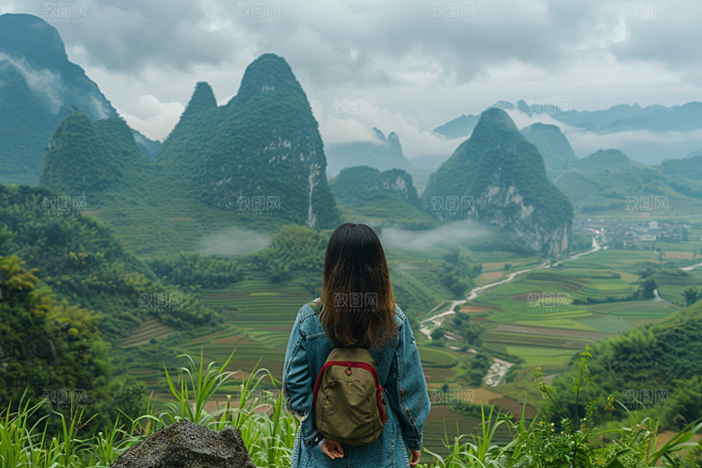 女生旅行背影旅游风光摄影图