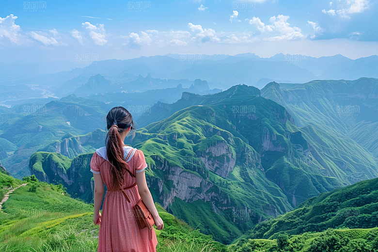 女生旅行背影高清风光摄影图