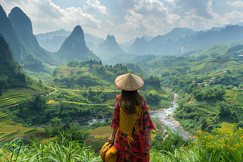 女生旅行背影徒步自然摄影图