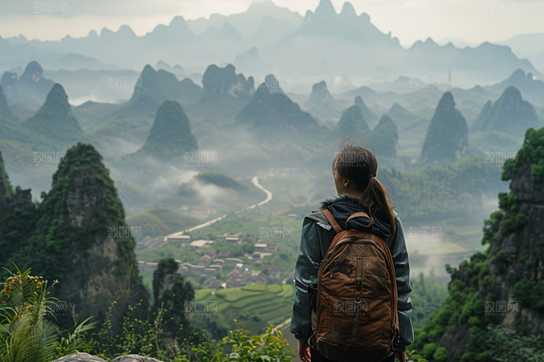女生旅行背影徒步高清摄影图