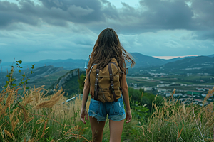 女生旅行背影唯美人物摄影图