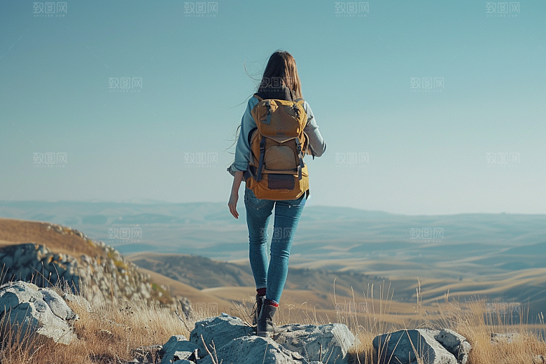女生旅行背影人物自由行摄影图