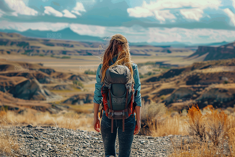 女生旅行背影唯美风光摄影图