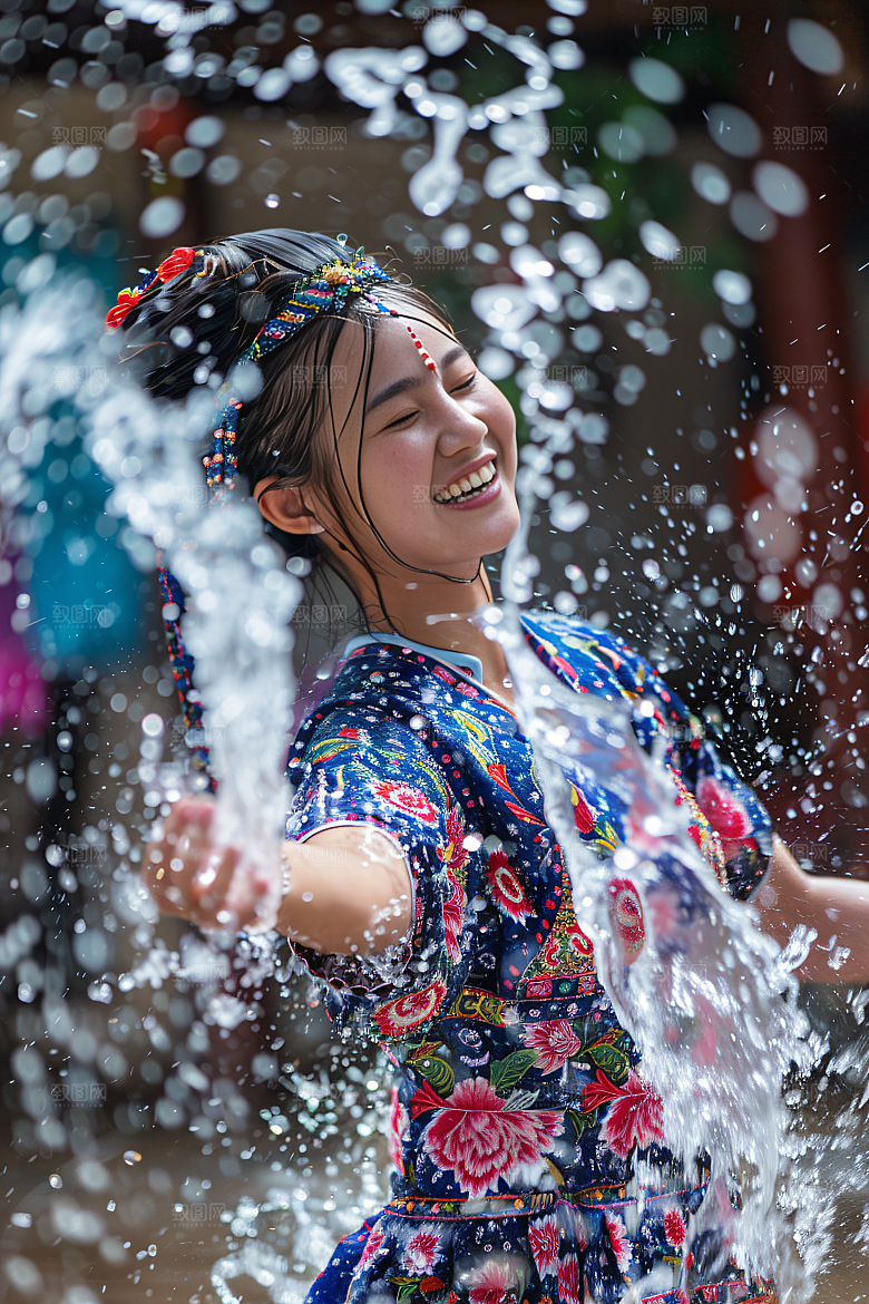泼水节节日活动摄影图