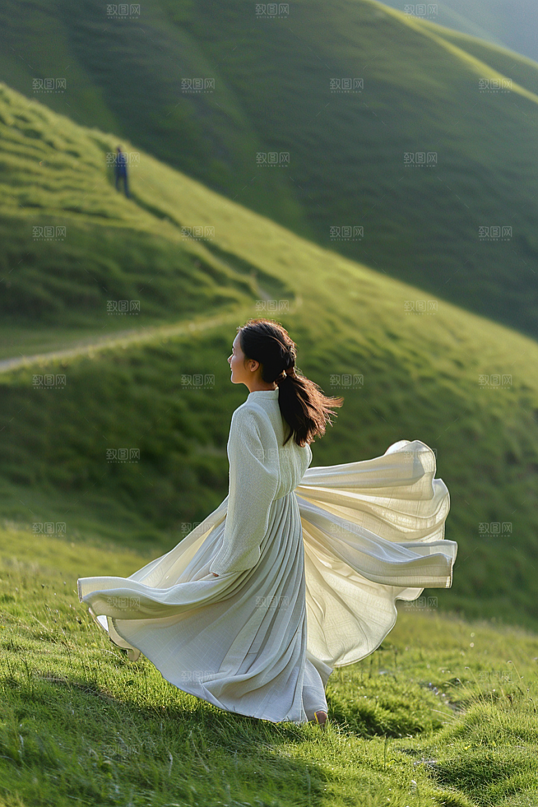 原野人像氛围写真摄影图