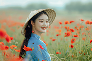 原野人像荒野草地摄影图