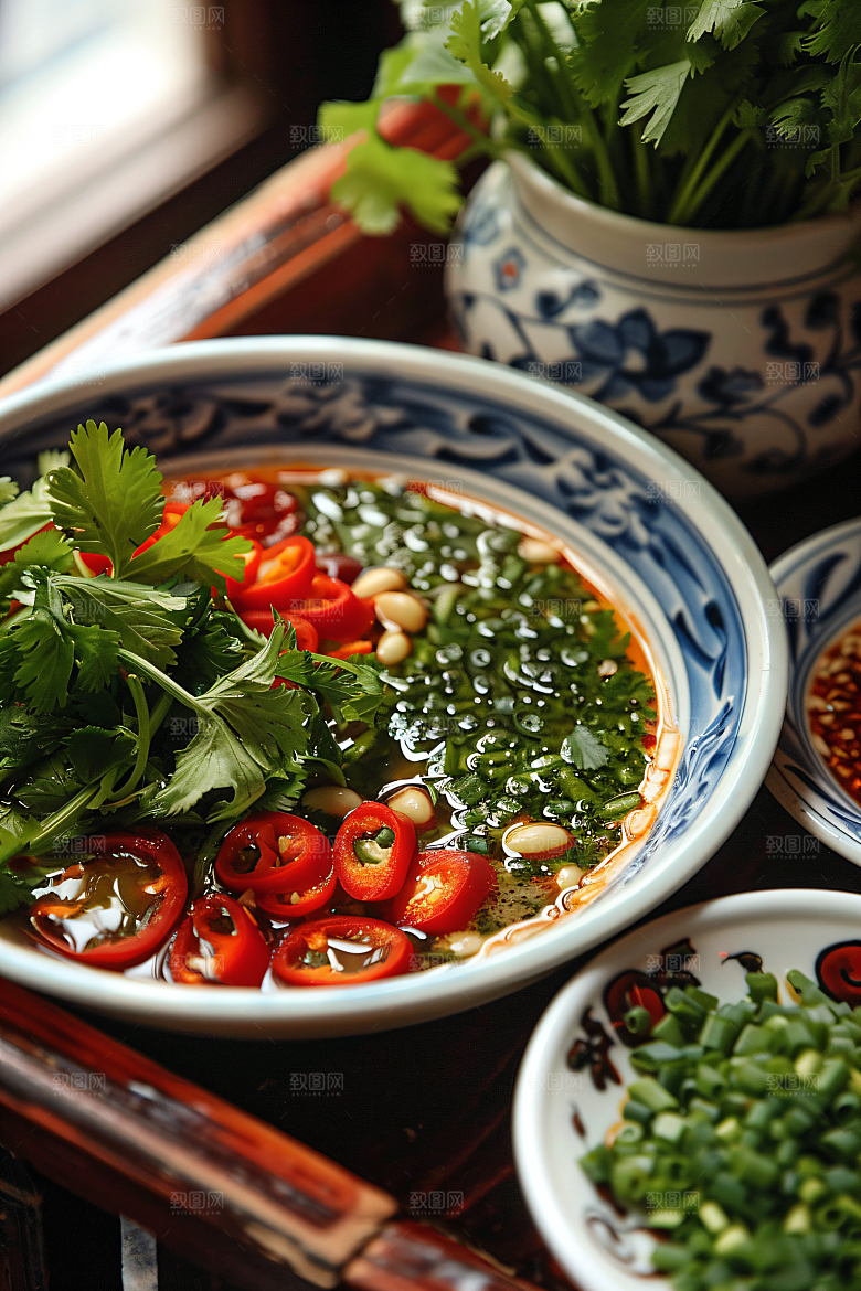 蒜蓉辣酱蒜泥美食摄影图
