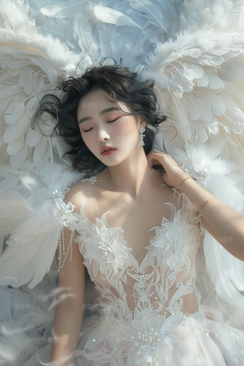 天使女神羽毛翅膀写真摄影图