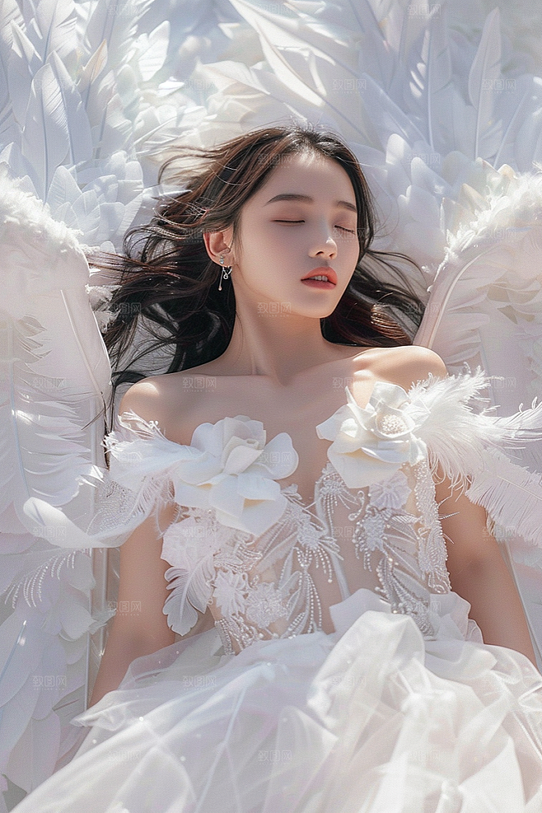 天使女神羽毛翅膀人物摄影图