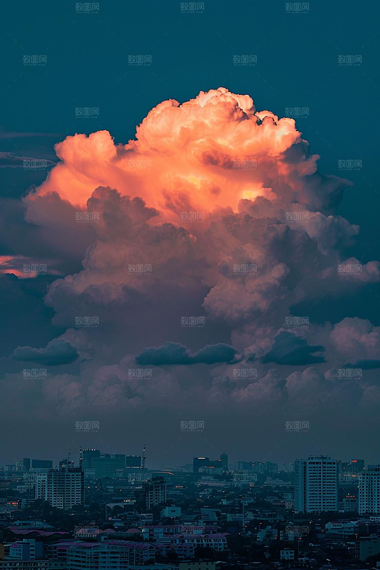 晚霞红云天空素材