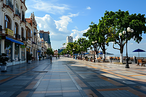 厦门旅游城市海边城市摄影图