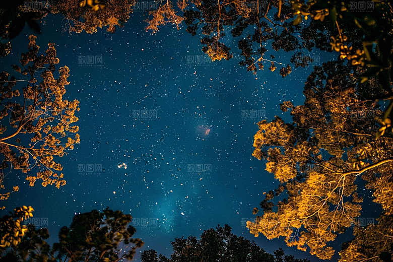 灿烂星空银河夜晚素材