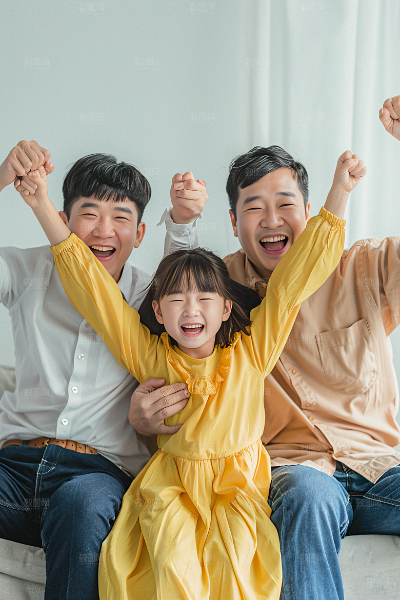 幸福一家人开心出游摄影图