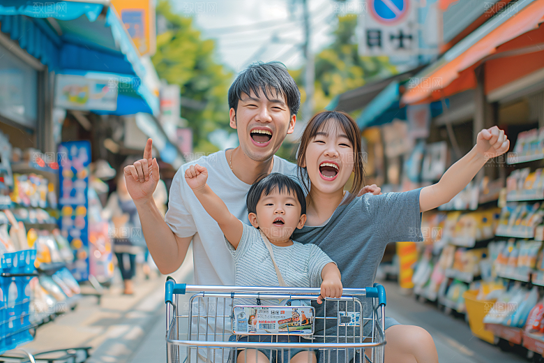 幸福一家人肖像家庭摄影图