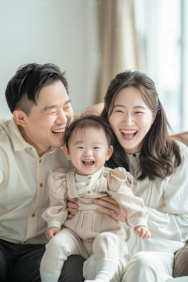 幸福一家人出游家庭摄影图