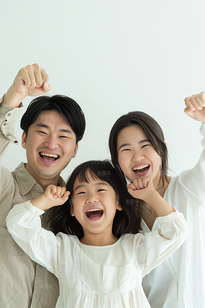 幸福一家人高清肖像摄影图