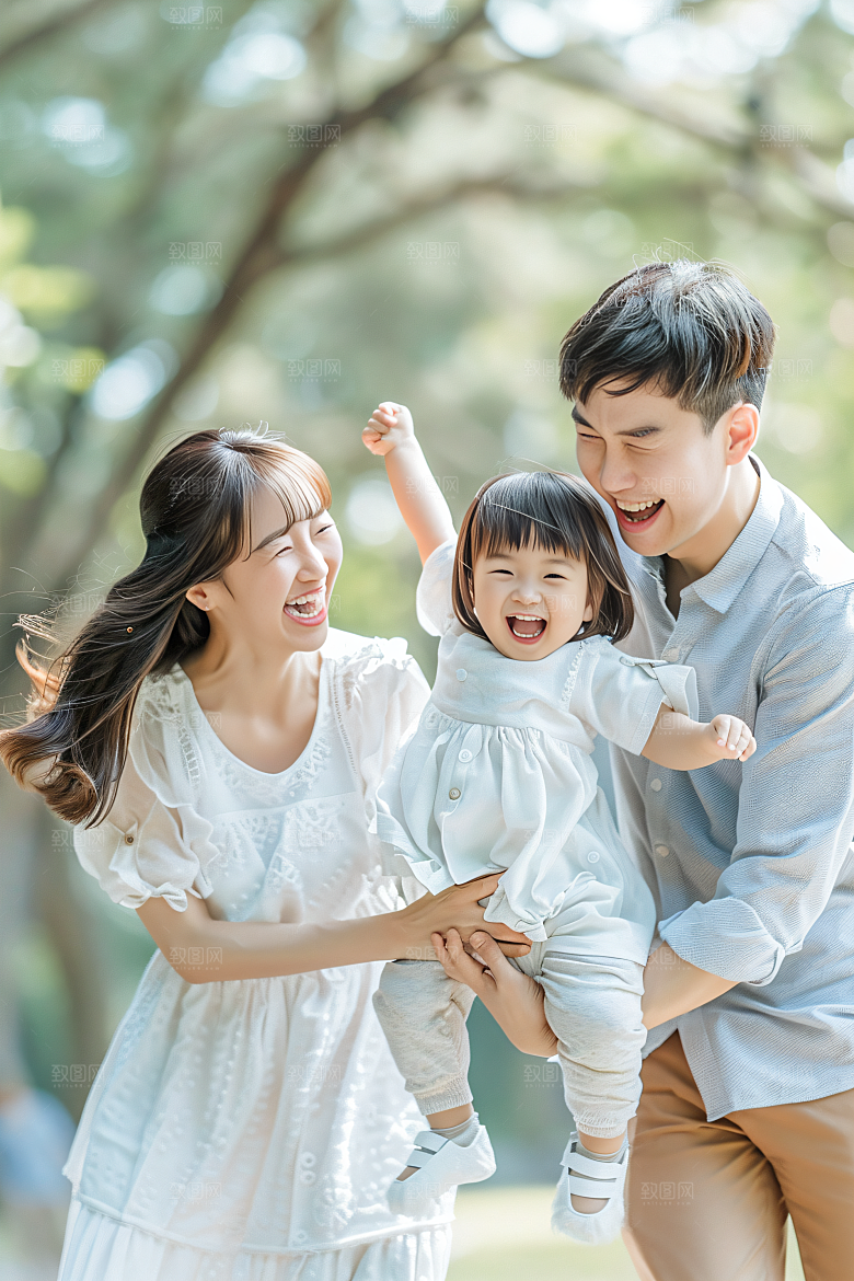 幸福一家人亲子相聚摄影图