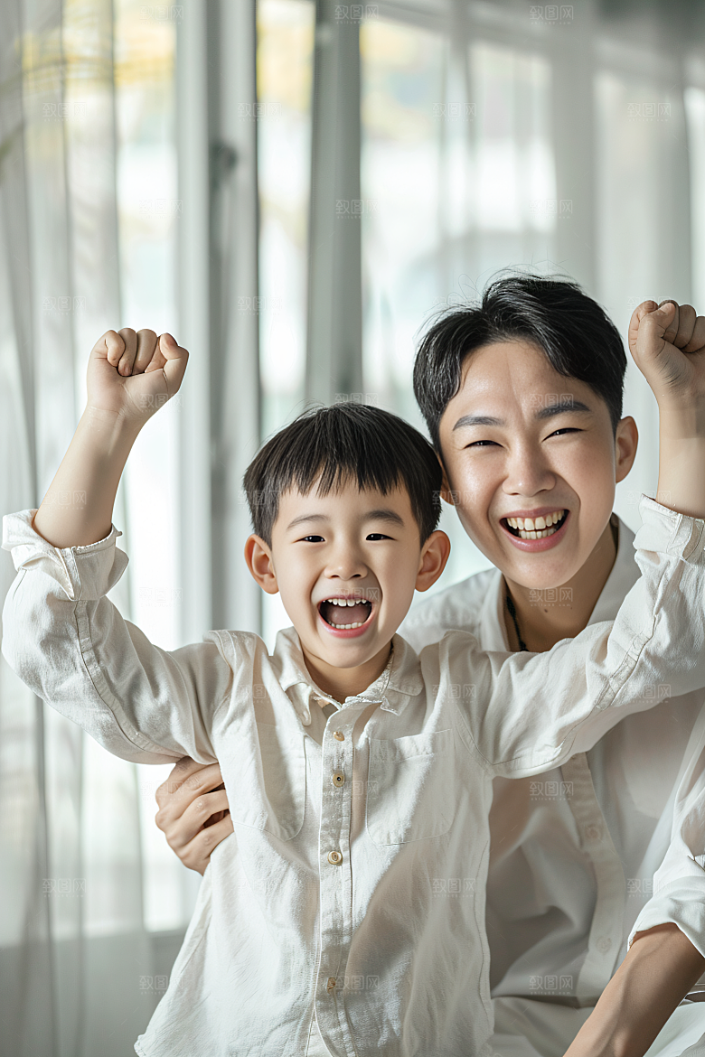 幸福一家人亲子出游摄影图