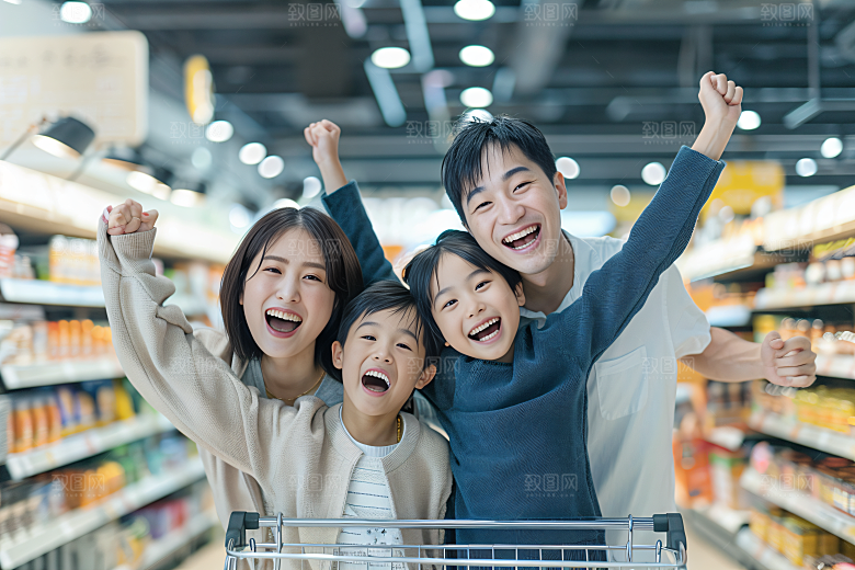 幸福一家人相聚出游摄影图