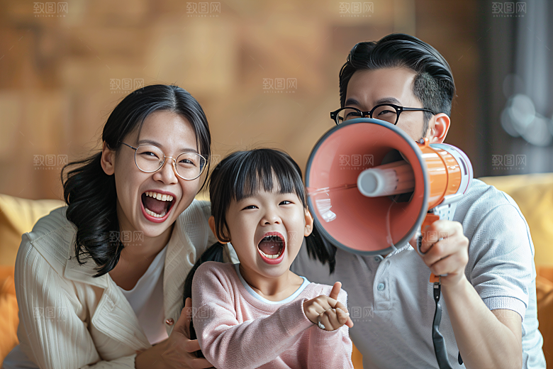 幸福一家人三口之家亲子摄影图