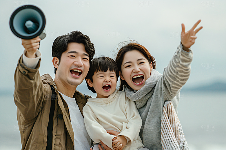 幸福一家人出行相聚摄影图