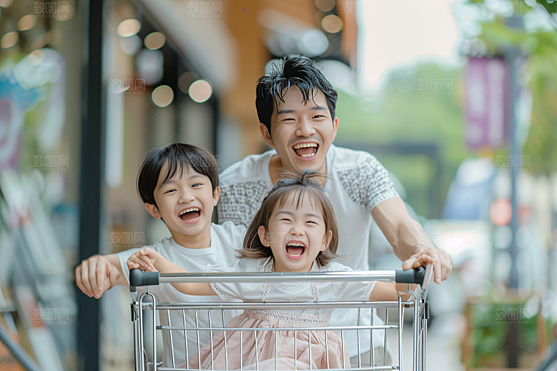 幸福一家人人物三口之家摄影图