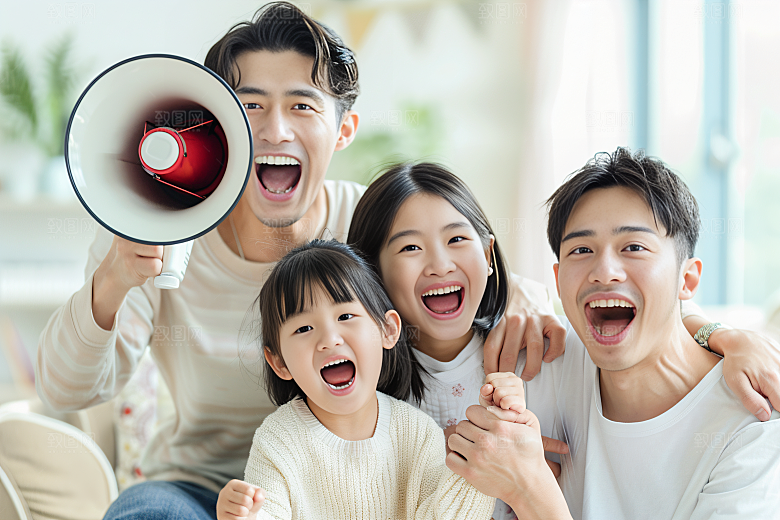幸福一家人三口之家高清摄影图