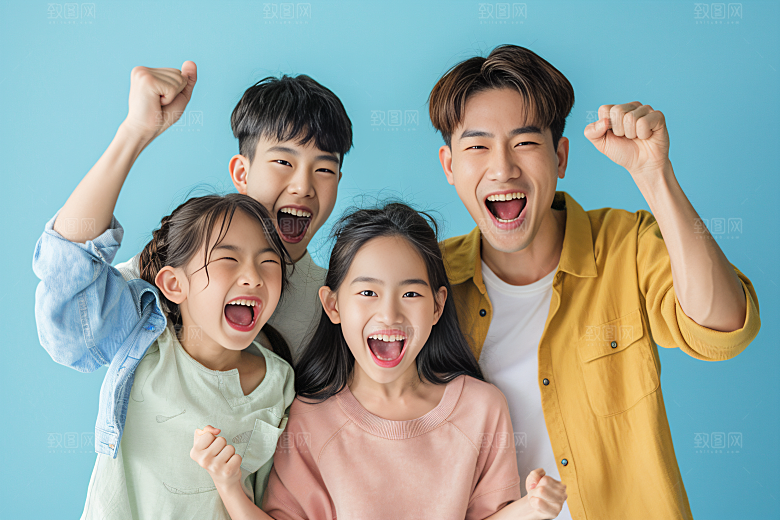幸福一家人欢乐家庭摄影图