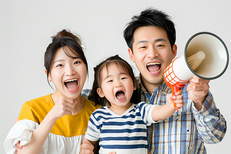 幸福一家人三口之家家庭摄影图