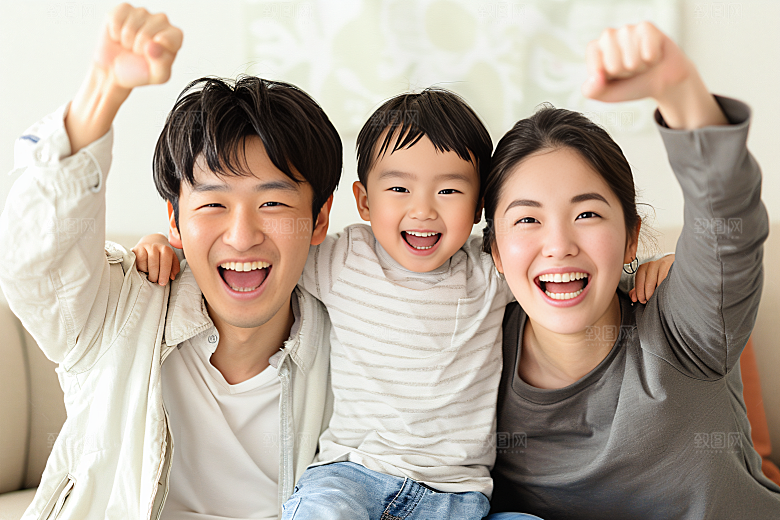 幸福一家人肖像出行摄影图