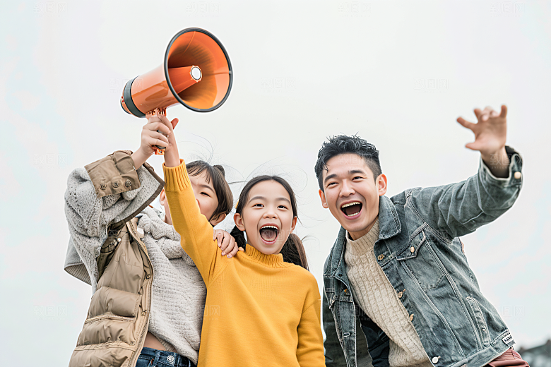 幸福一家人出行高清摄影图