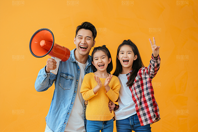 幸福一家人开心肖像摄影图