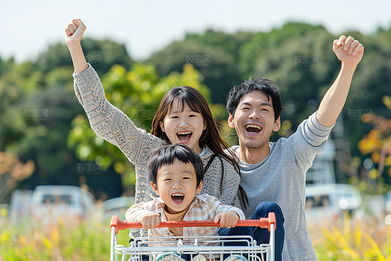 幸福一家人欢乐出游摄影图