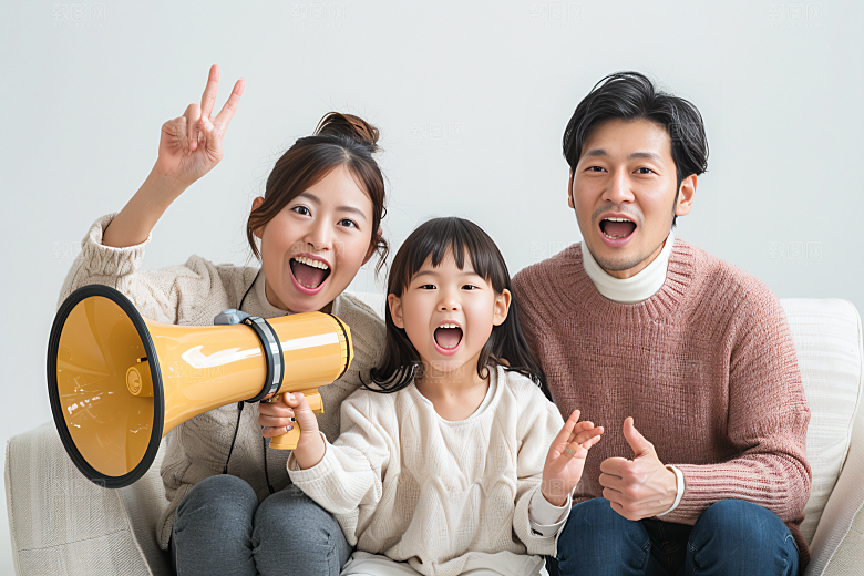 幸福一家人家庭出行摄影图